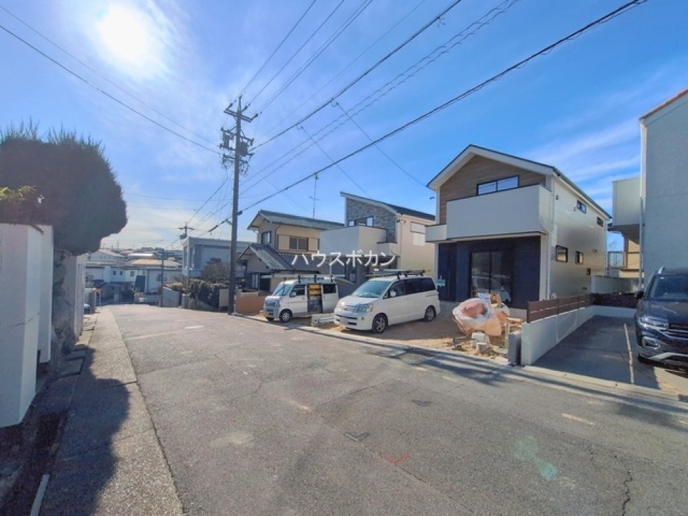 前面道路広々！