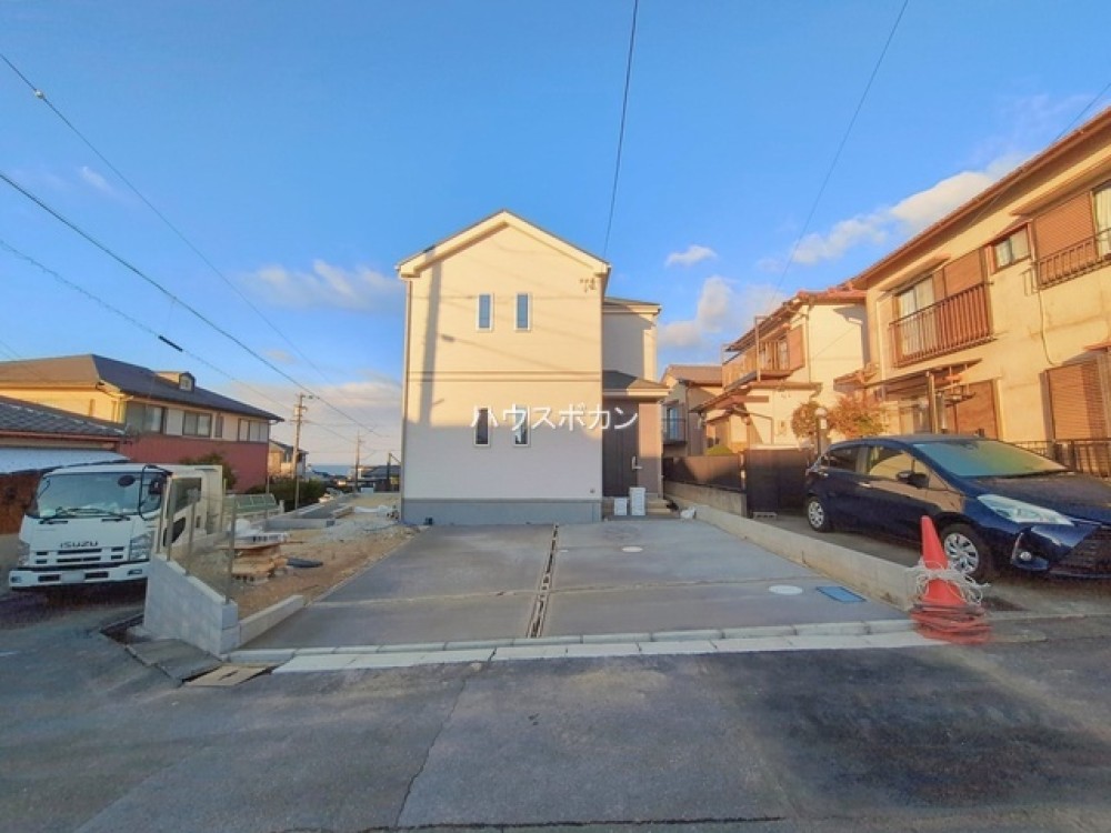 落ち着いた雰囲気の住宅街！