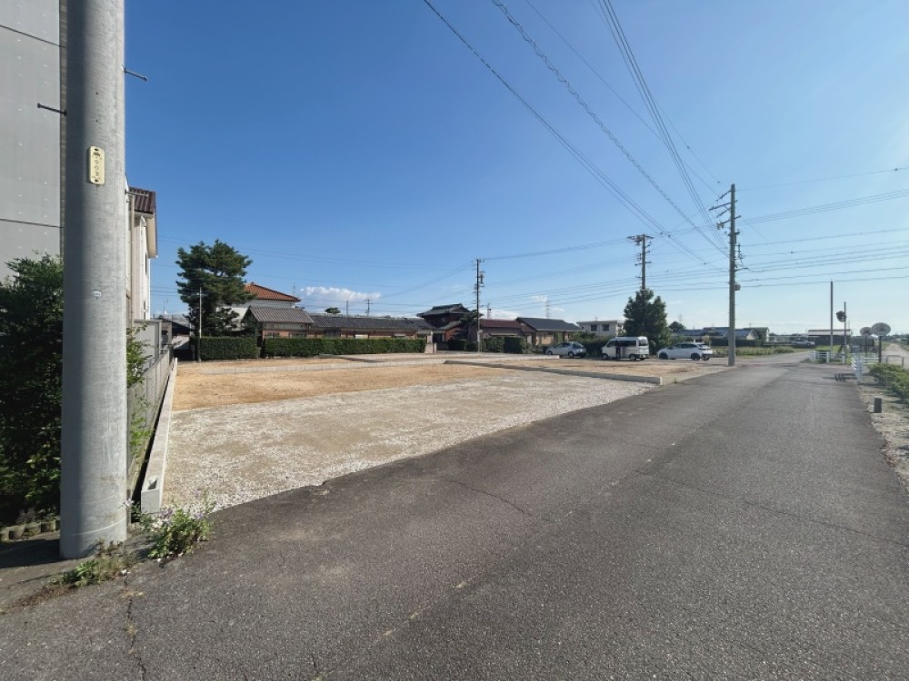 駐車3台以上可能！