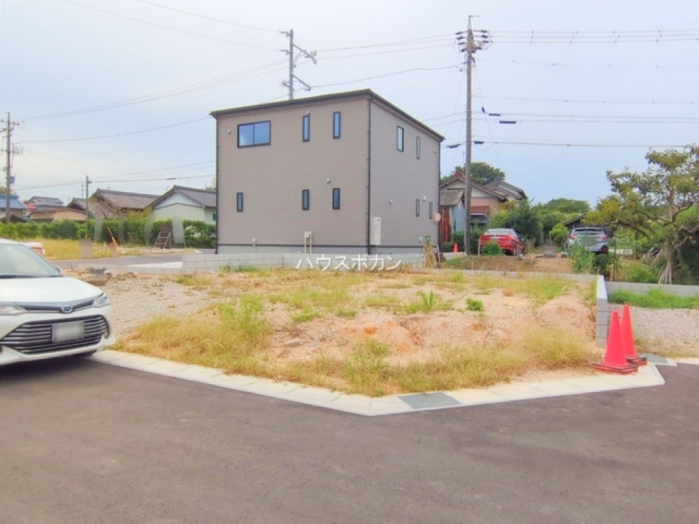現在建築中！