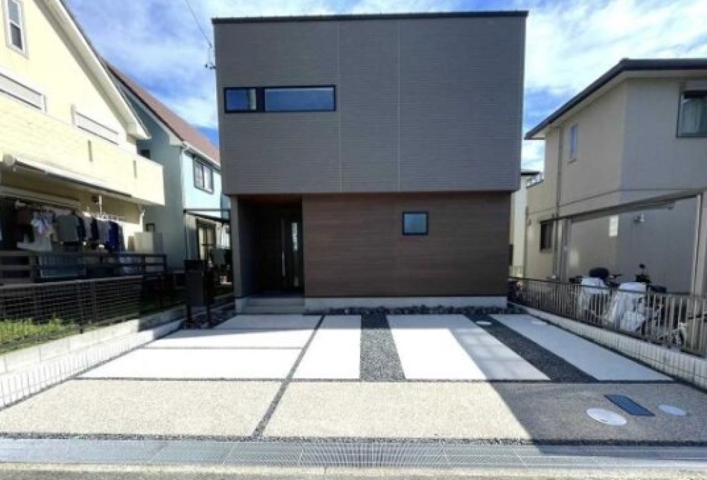 春日井市東野町西　3期　全1棟 画像3