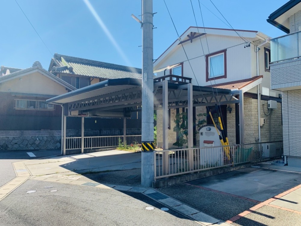 落ち着いた雰囲気の閑静な住宅地です。