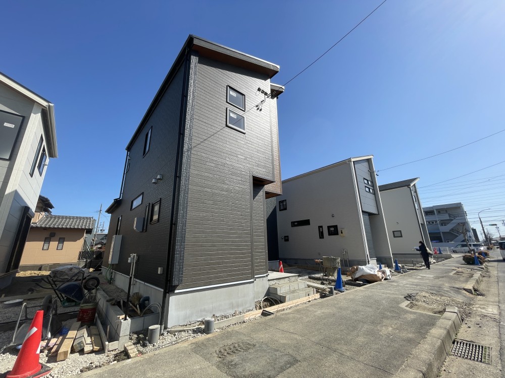 春日井市西高山町　全4棟　2号棟 画像5