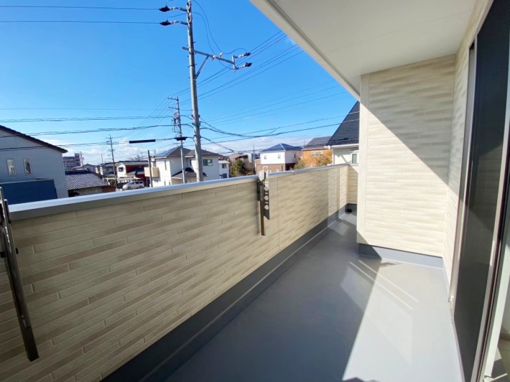 日当たり良好のバルコニー。