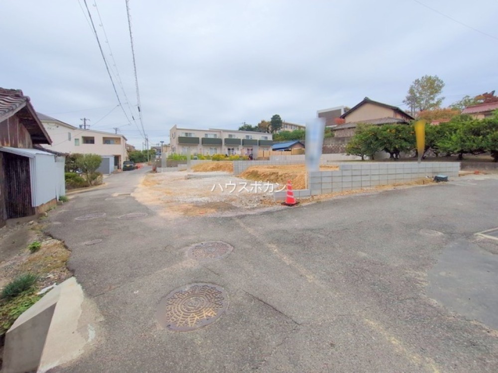 小学校・中学校徒歩圏内で子育て世帯に最適です！