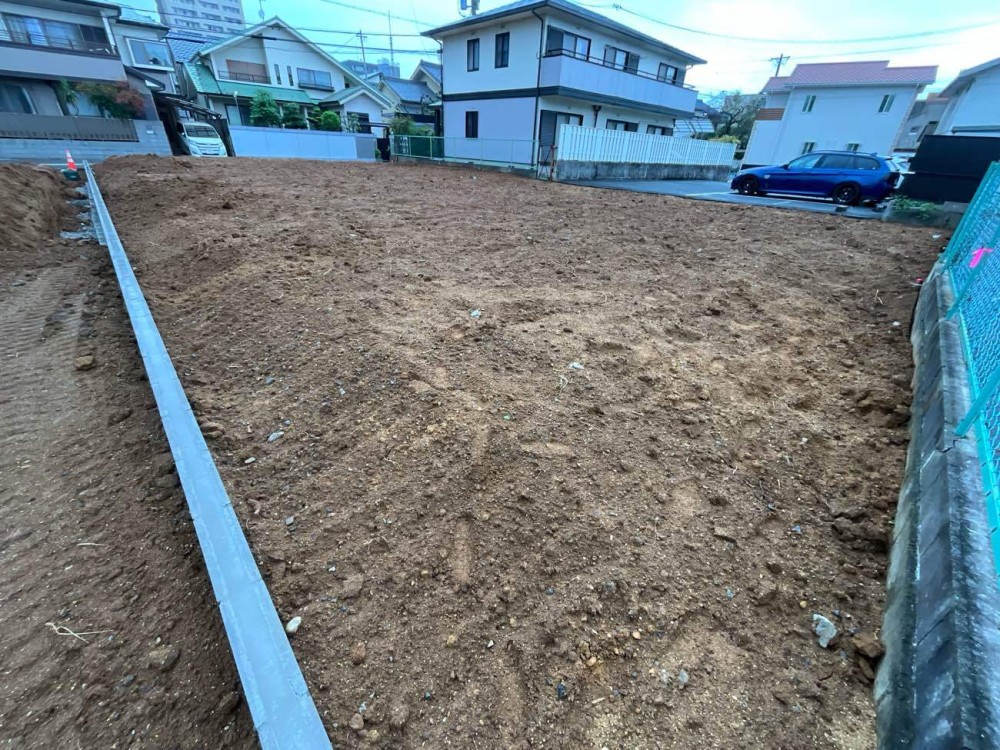 現地は高低差が少なく、日当たり・通風良好です♪