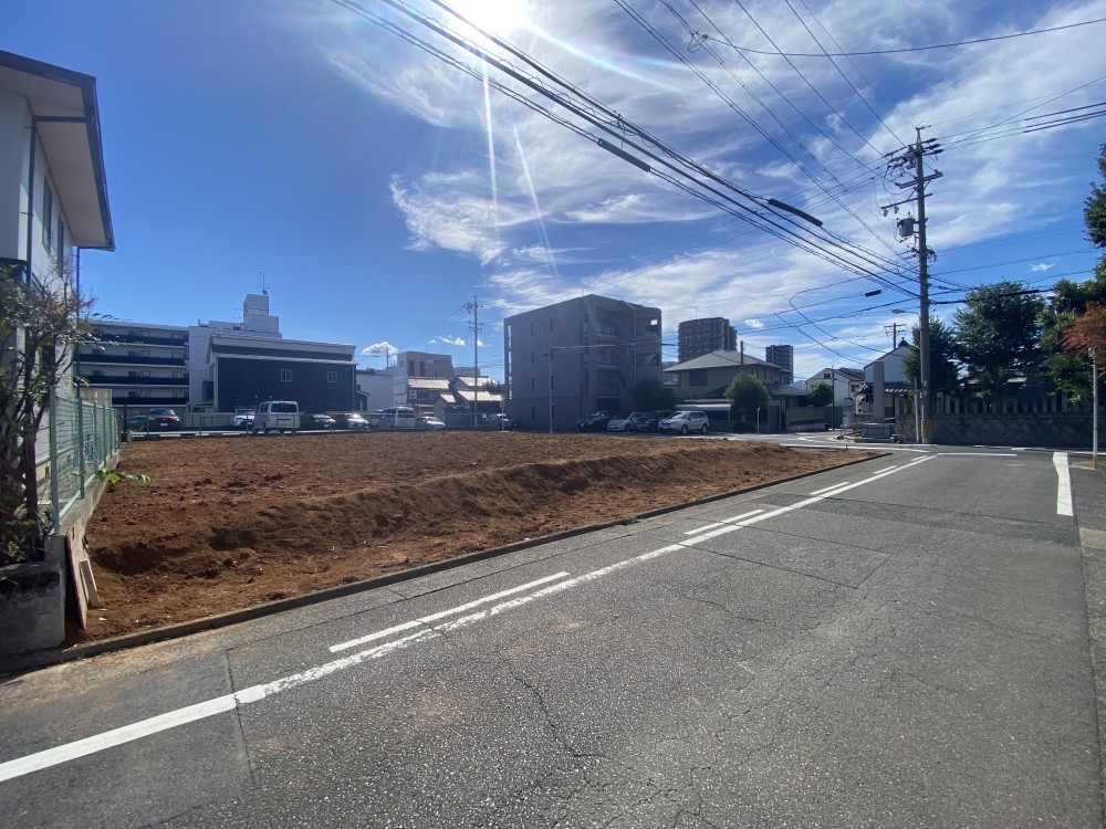 間口ゆったりのため駐車が快適です！