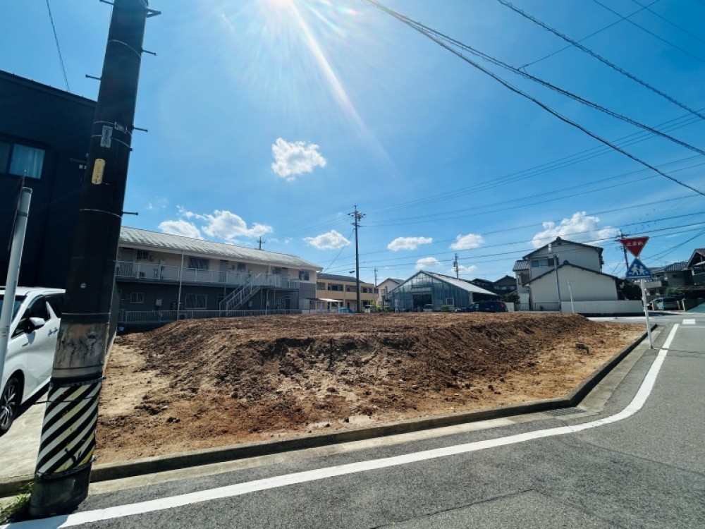 周辺環境充実！お買い物にも便利な立地♪