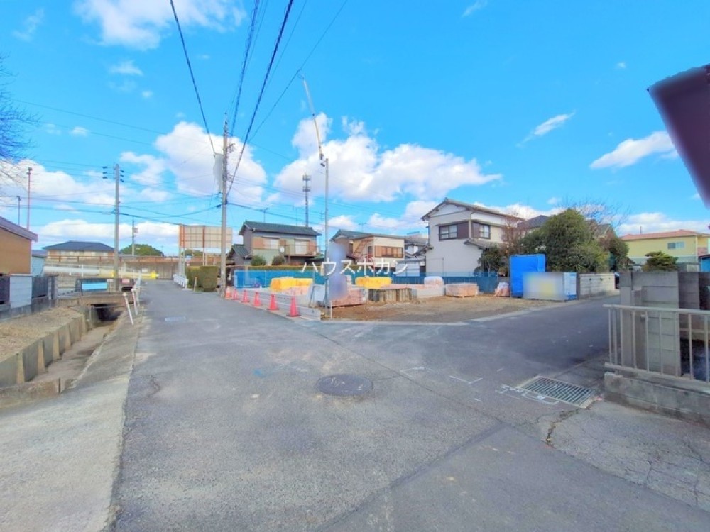 小学校まで徒歩約7分！