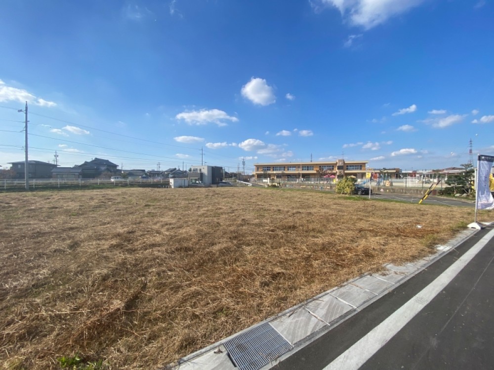 開発造成後のお渡しなので建築費用を抑えられます！