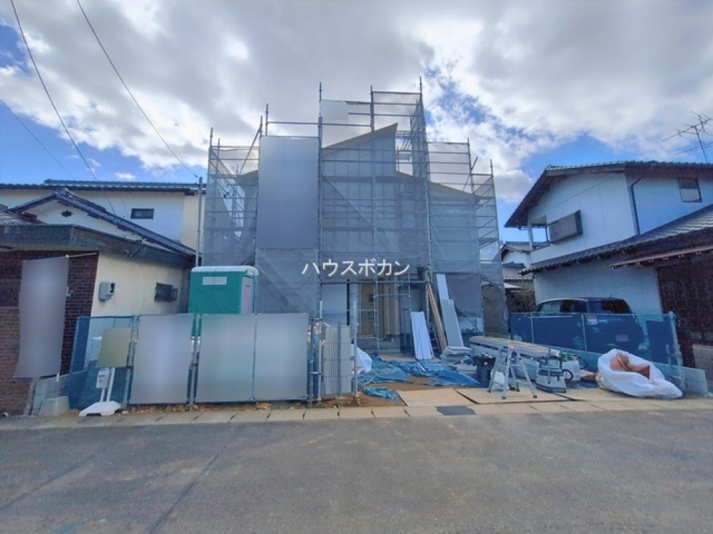 駐車スペース並列3台可能です🚙