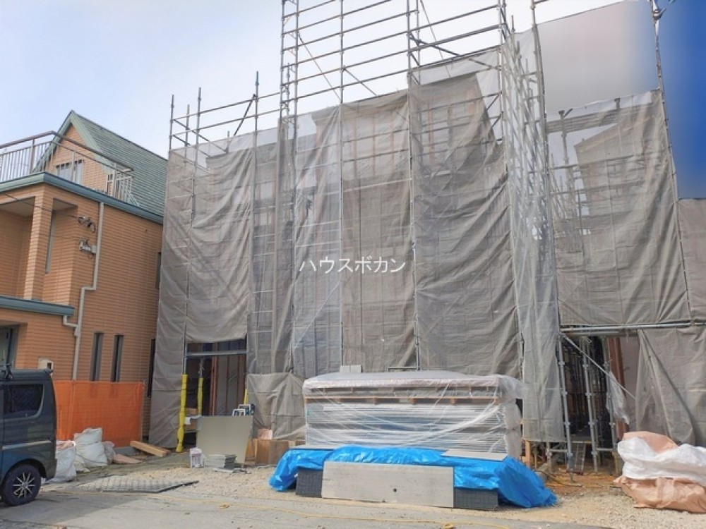 最寄りのバス停まで徒歩約3分◎