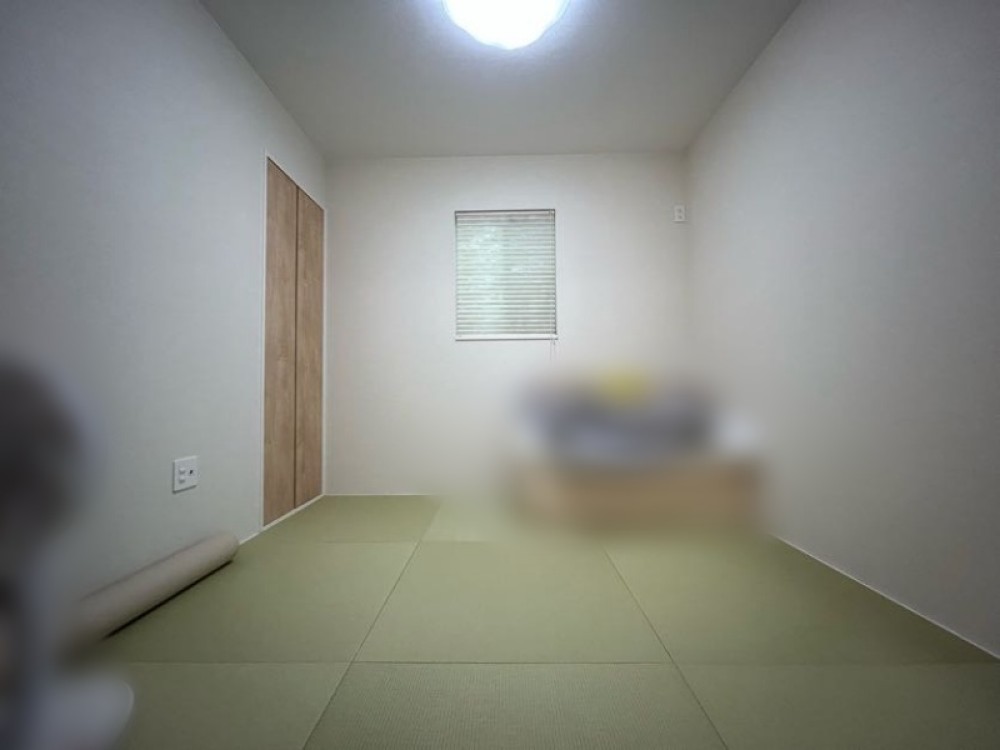 キッズコーナーや洗濯物を畳むスペースに最適♪