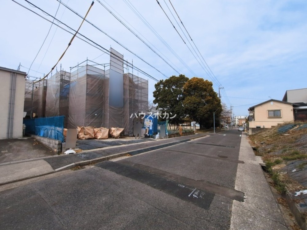 前面道路広々！