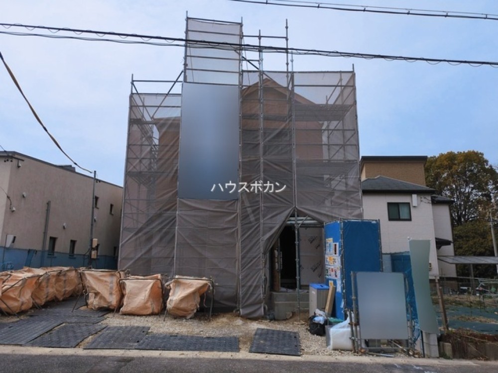 小・中学校共に徒歩約15分圏内！