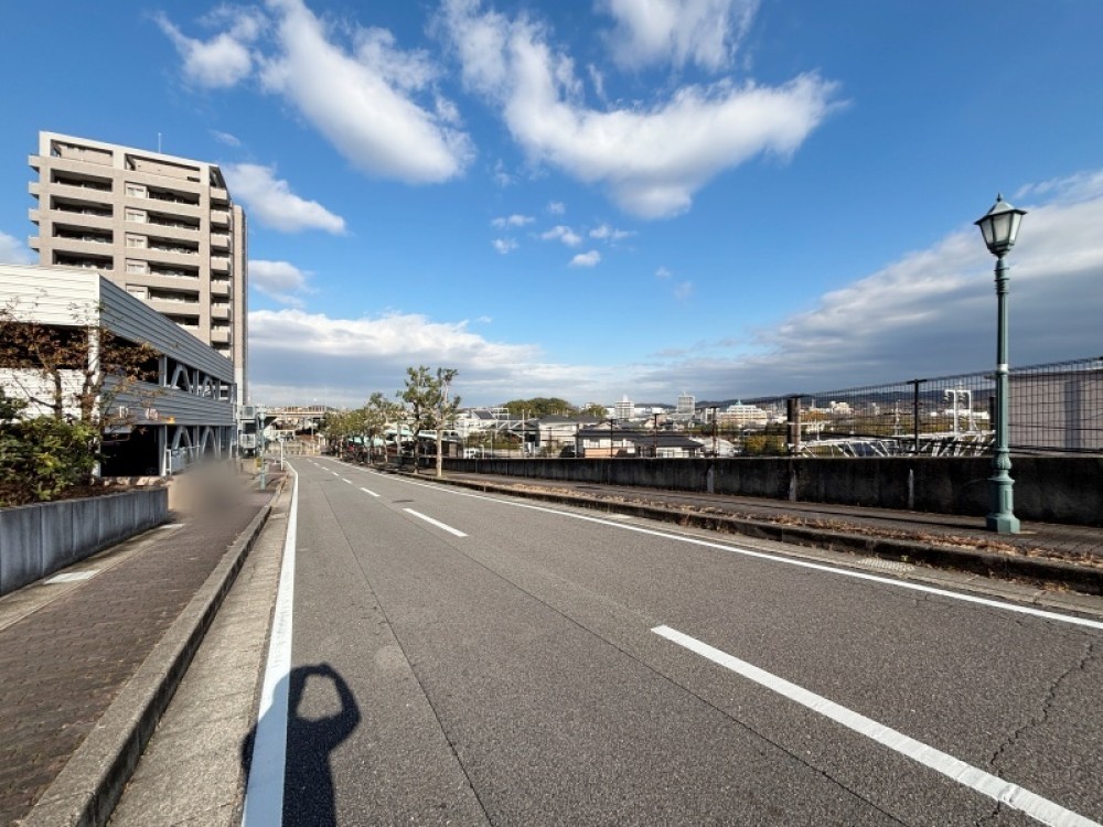 多方面アクセス良好な立地。