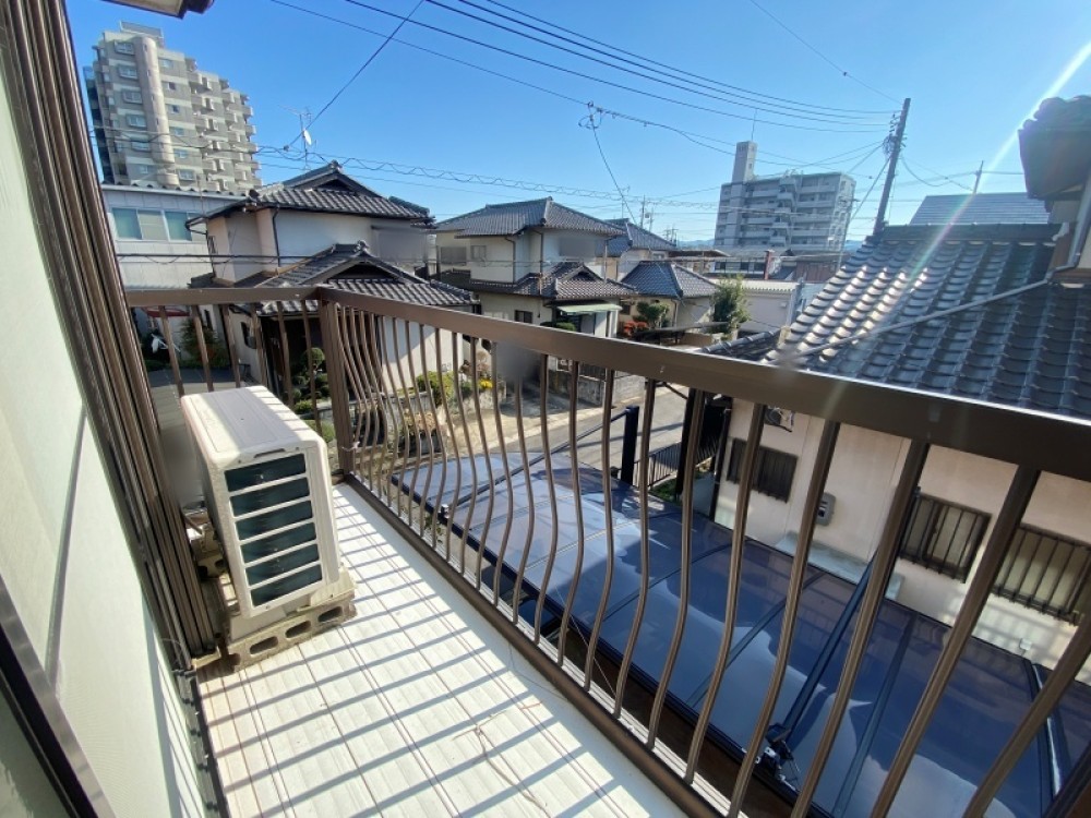 日当たり良好なバルコニー。