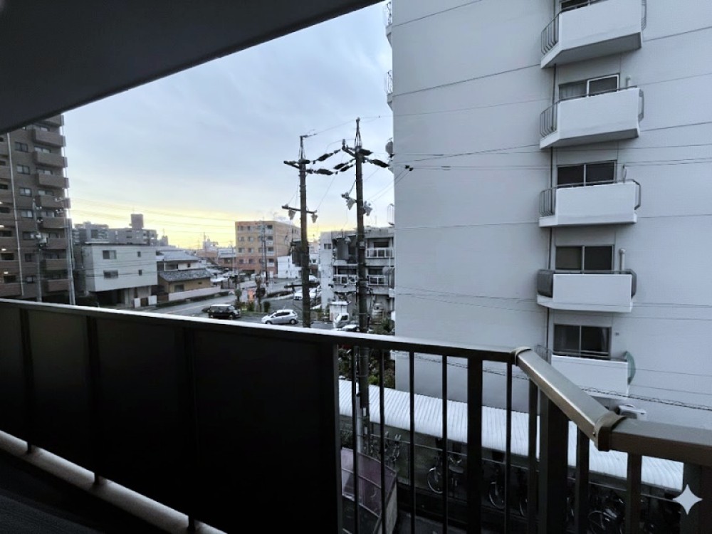 日当たり良好のバルコニー。