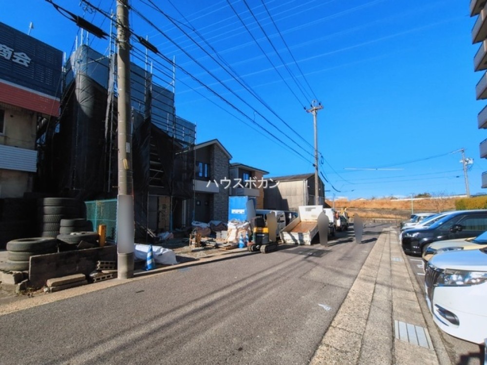 前面道路広々！