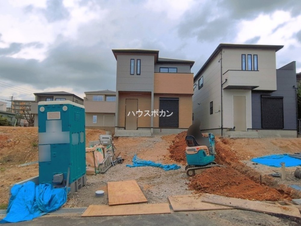 南東道路で陽当たり良好です🌞