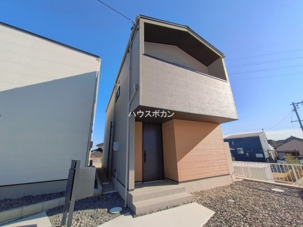 家族との会話を楽しめる対面キッチン♪