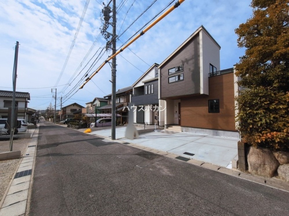 名鉄豊田線「日進」駅徒歩約15分♪