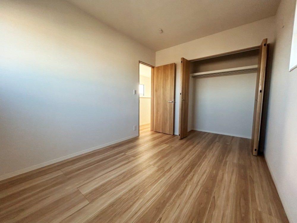 全居室収納付きでスッキリ収納出来ます！