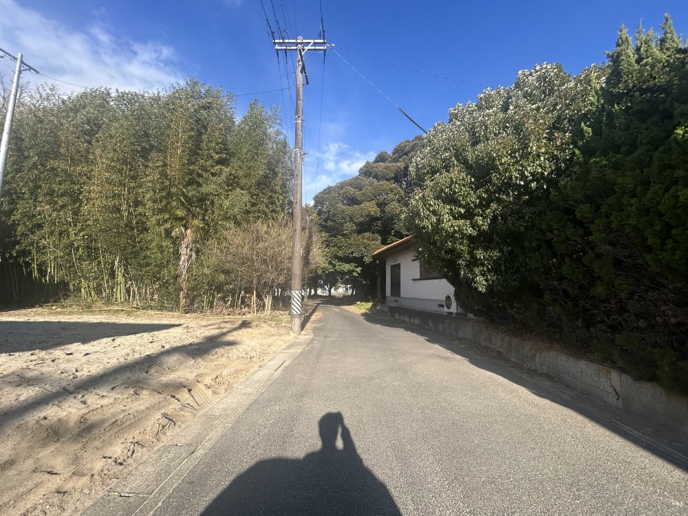 落ち着いた雰囲気の閑静な住宅地です。