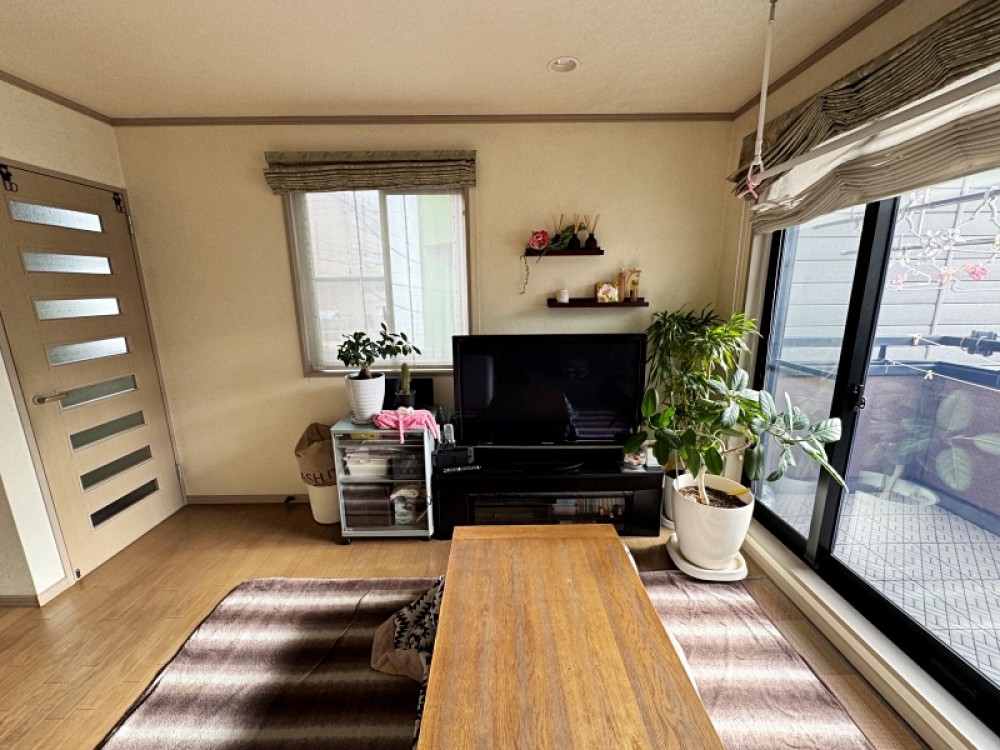 2階リビングなので、近隣の視線が気になりません。