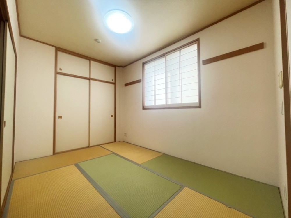 和室も広々6畳♪ゆったりお過ごしいただけます♪