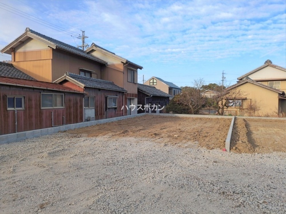 名鉄常滑線「新舞子」駅、車で約5分！