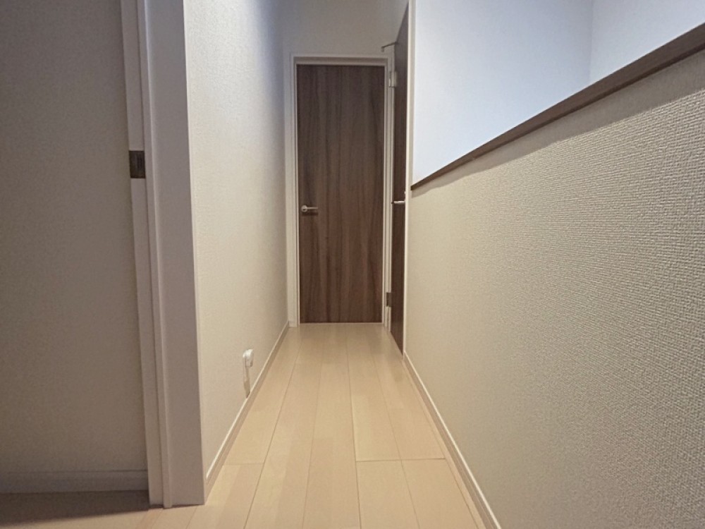 シンプルデザインな内装で廊下も綺麗です。
