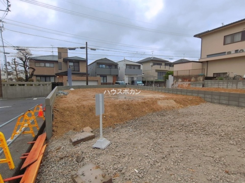 前面道路広々！