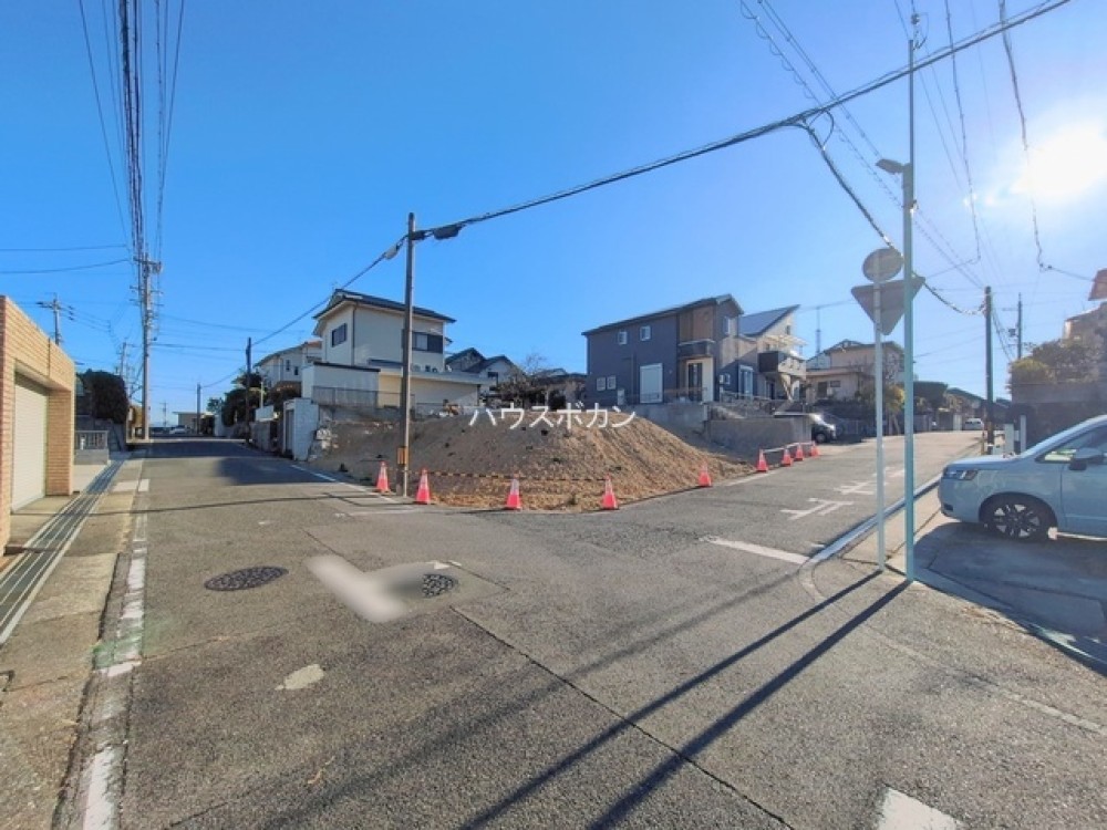 前面道路広々！