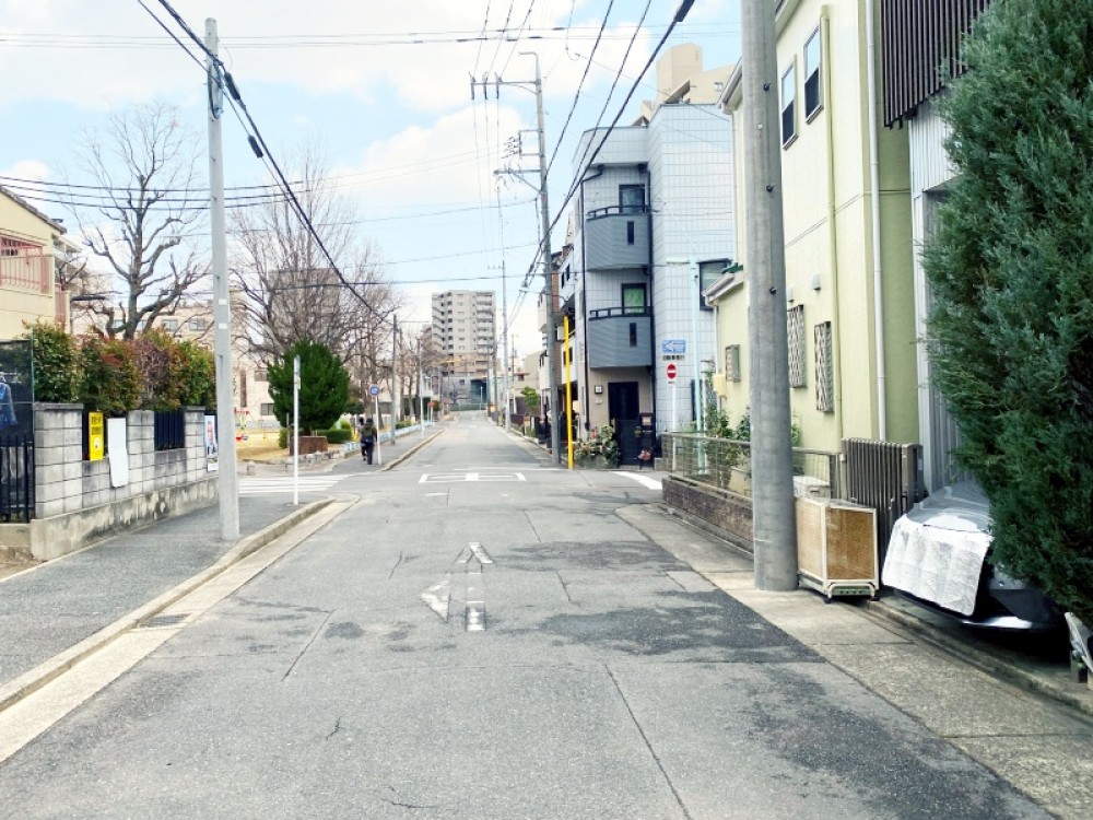 落ち着いた雰囲気の閑静な住宅地！
