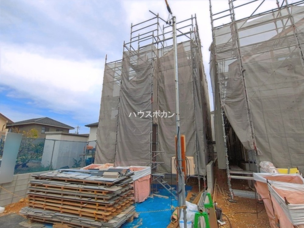 並列2台駐車可能！