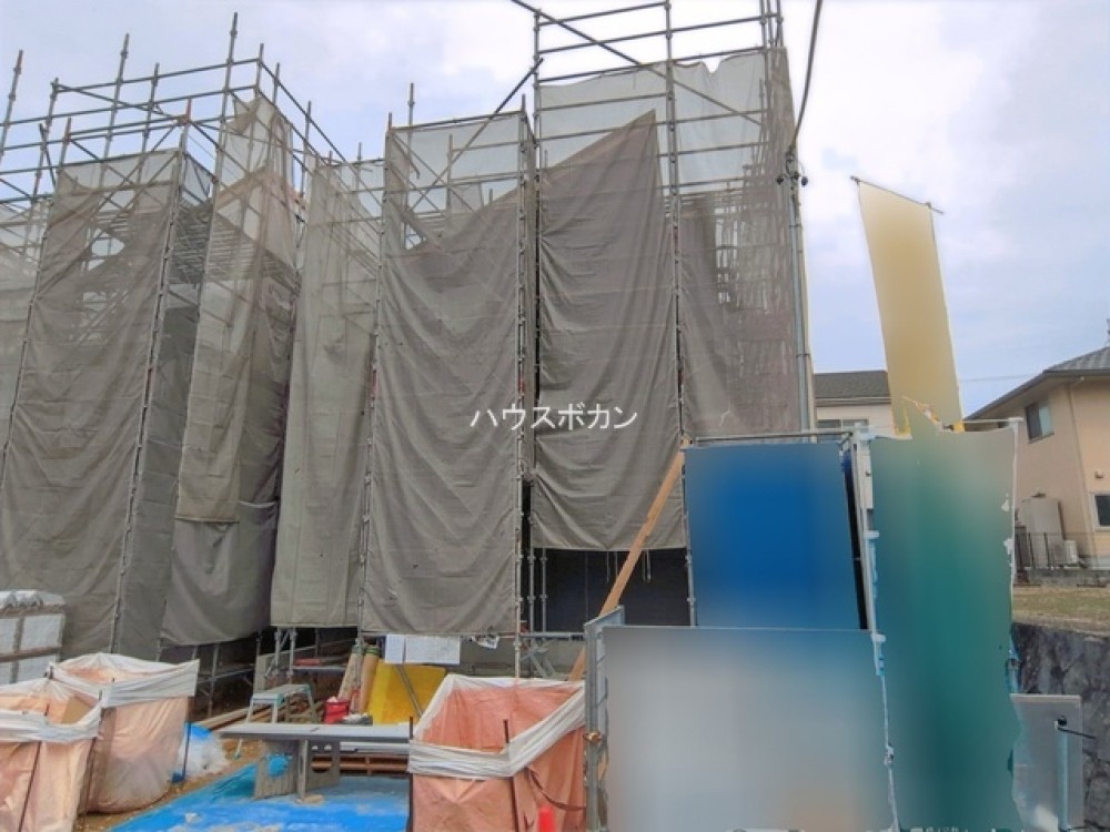 並列2台駐車可能！