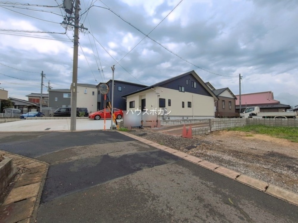 閑静な住宅街に建つ新築戸建です！