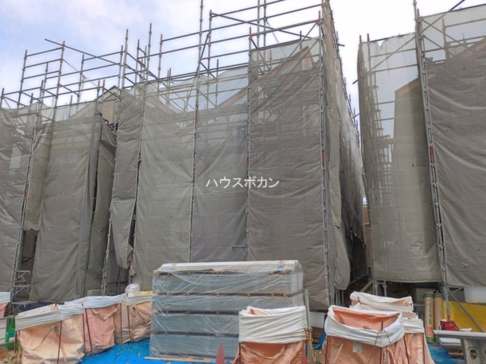 並列2台駐車可能！