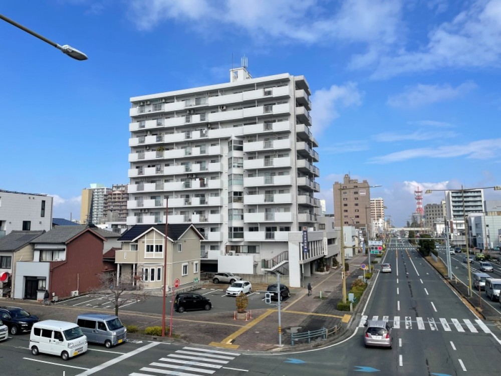 南面バルコニーにつき日当たり良好◎