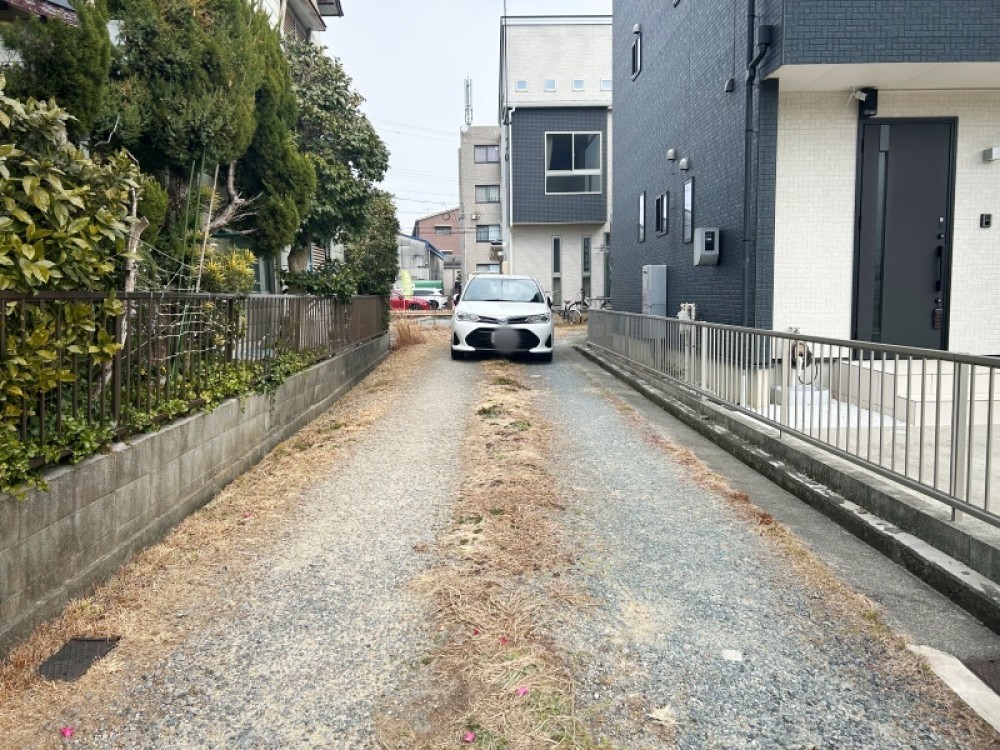 自由な建築プランを立てられる平坦地♪