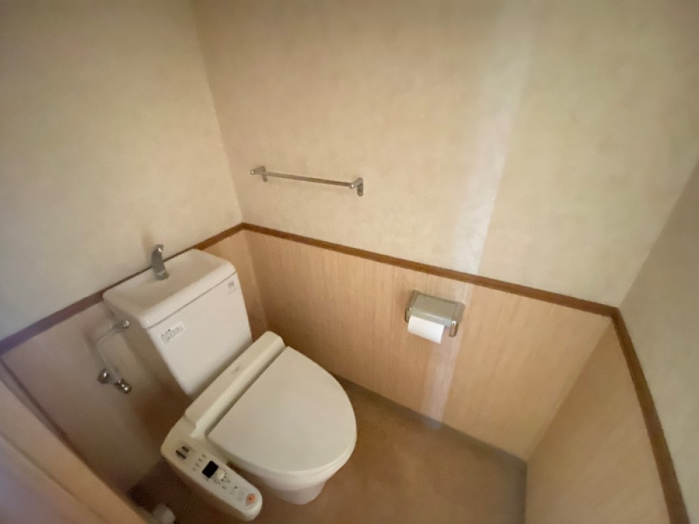 温水洗浄便座付！感染症を防止して健康を守ります。