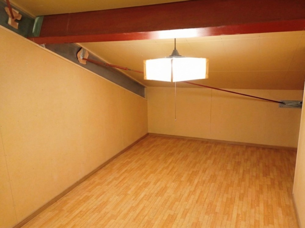 3階の納戸はたっぷり収納できます♪※CG加工済