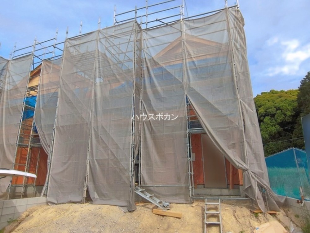 最寄り駅は名鉄河和線「南加木屋」駅です。