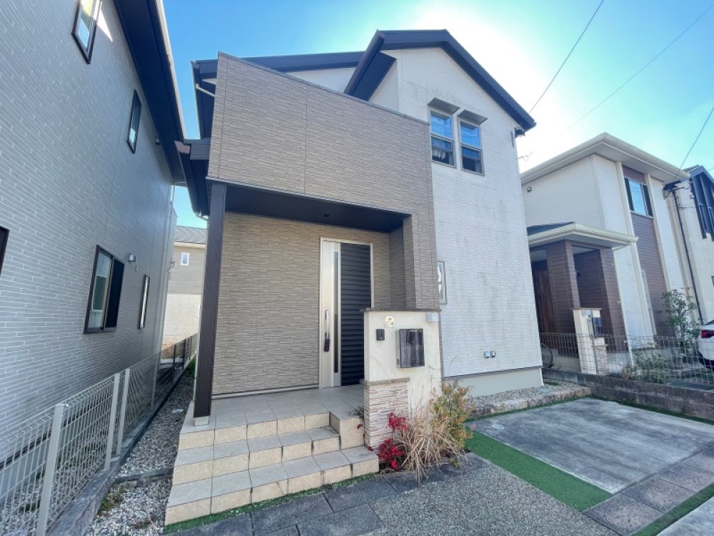 周辺環境充実のエリアです。