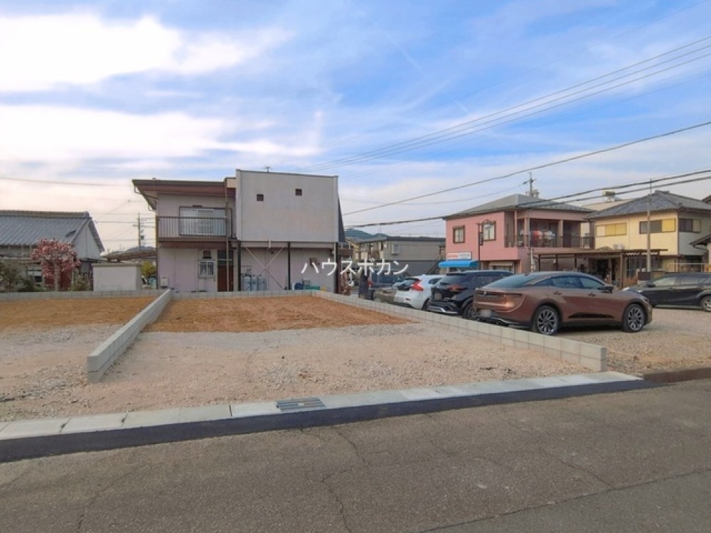 小牧市池之内鳶ケ巣　全2棟　2号棟 画像1