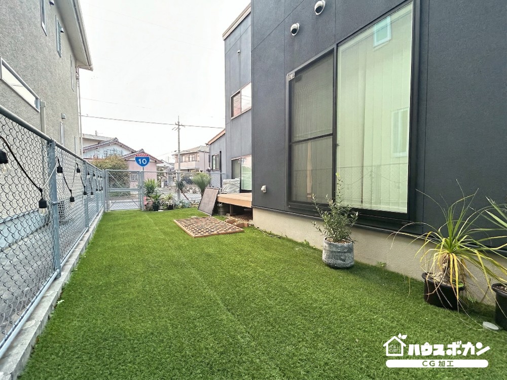 ドッグランも可能なお庭♪