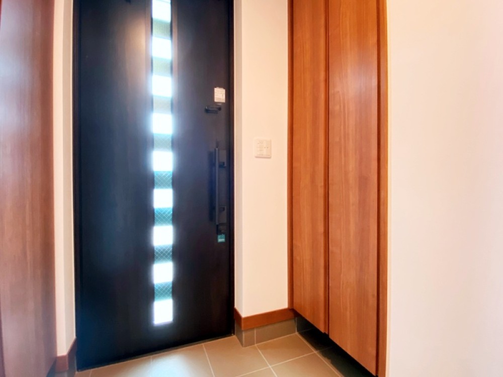 玄関にも収納あり！