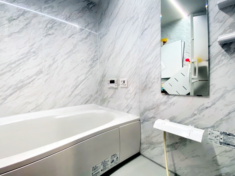 浴室乾燥機付きのバスルーム！