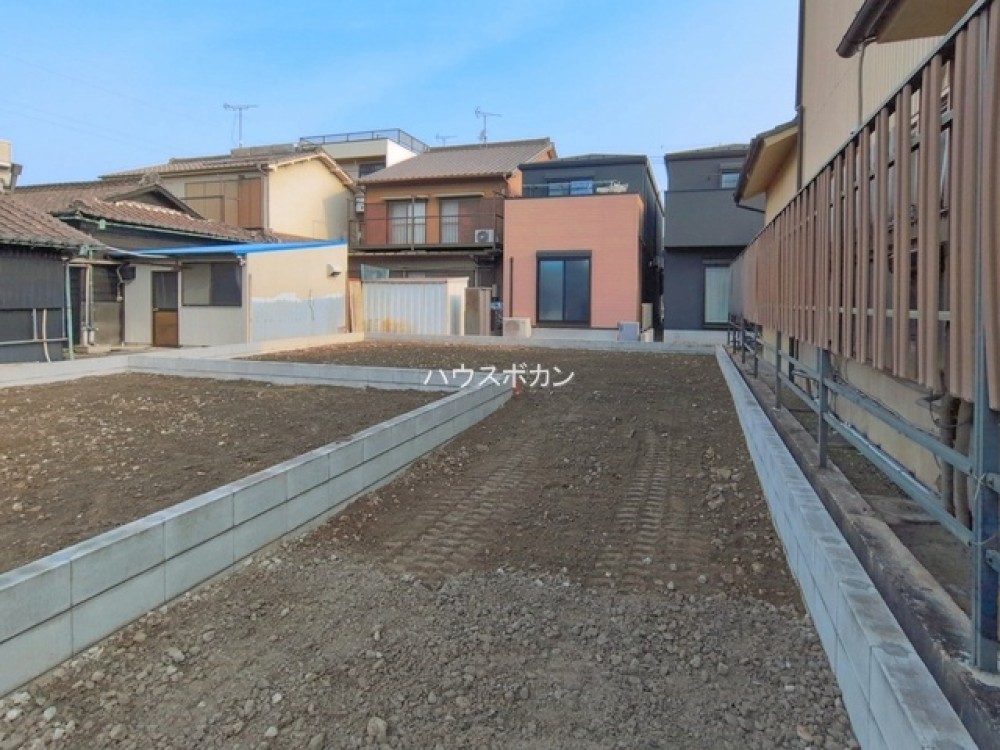 保育園、小学校徒歩約10分圏内！